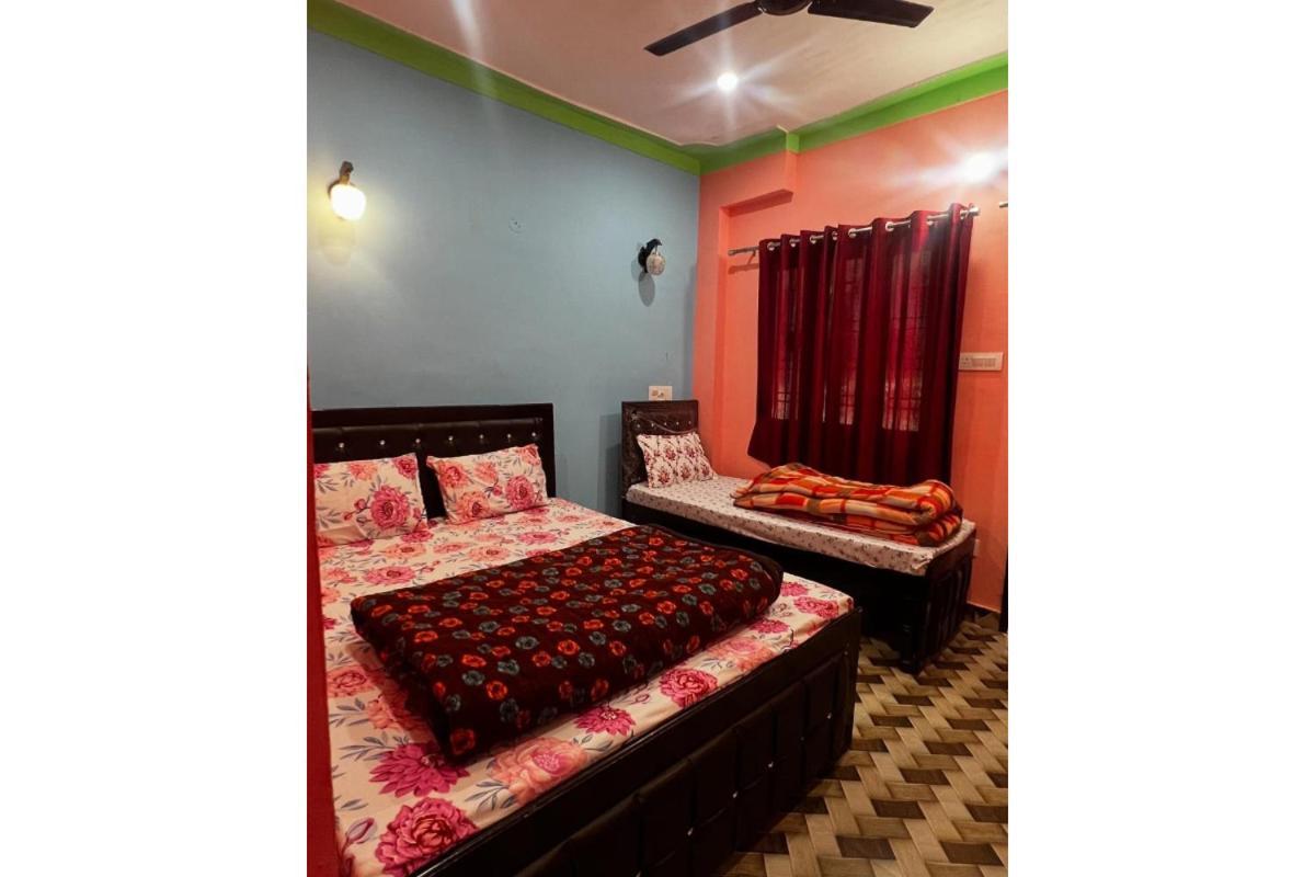Prince Homestay & Restaurant Rudraprayāg Kültér fotó