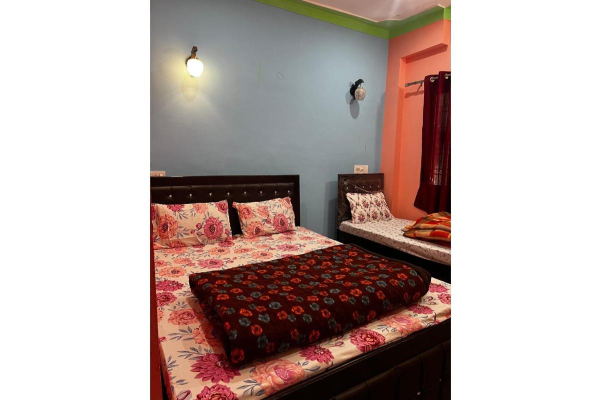 Prince Homestay & Restaurant Rudraprayāg Kültér fotó